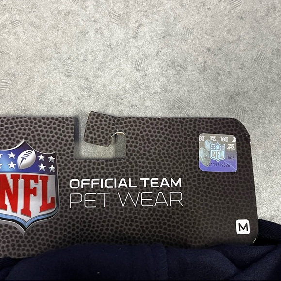NFL Dallas Cowboys Navy Blue Star Logo Pet Hoodie—Medium - Picture 3 of 6